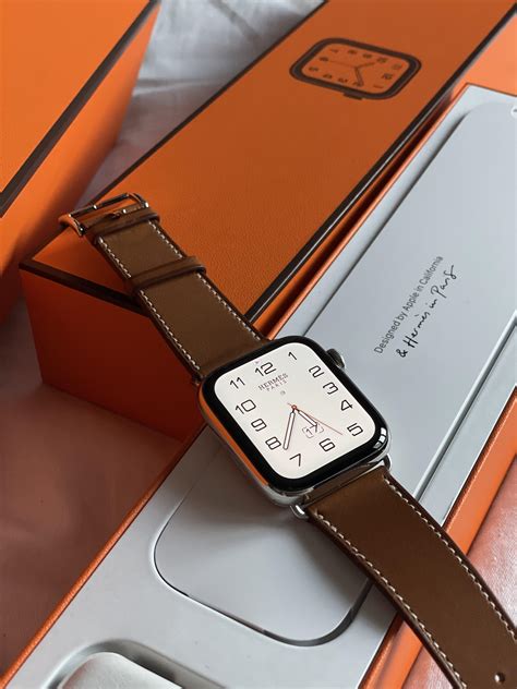 hermes barenia 42mm apple watch cuff fauve|Apple Watch Series 0 Hermes (Steel, 42 mm) Specs.